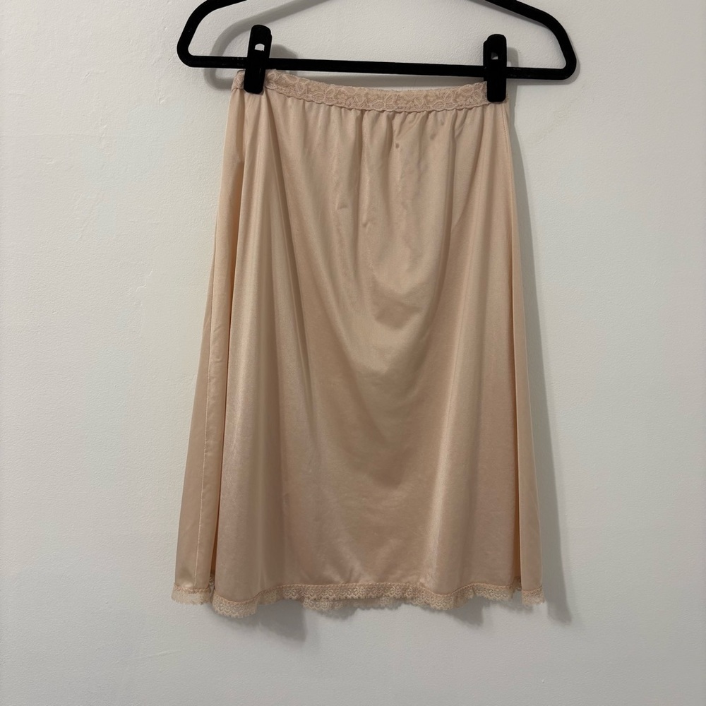 Vintage Fortune Nude Lace Nylon Skirt Slip Size L